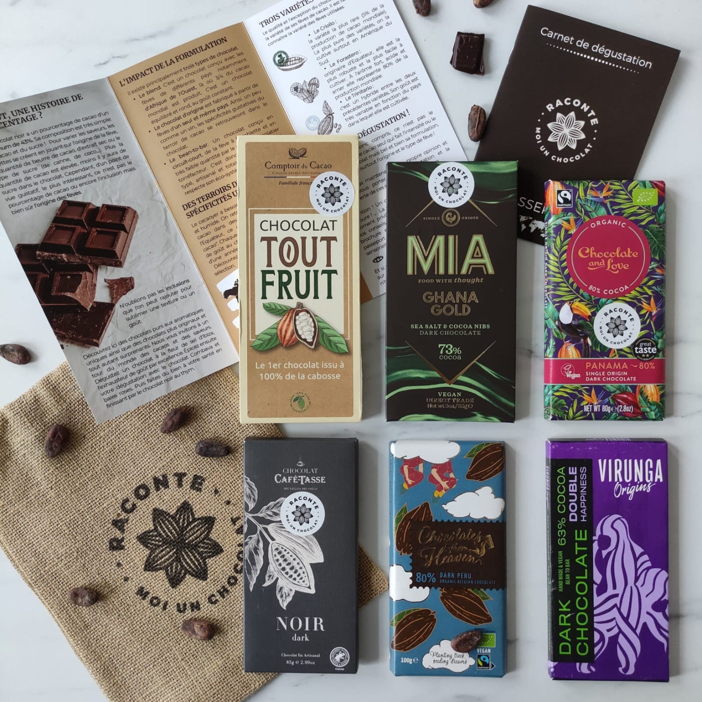 coffret gourmand composé de 6 tablettes de chocolat noir. Ave leur intensité unique, ces tablettes permettront de faire découvrir les arômes du cacao, tout en vivant un moment gourmand. Le tout encadré par un carnet de dégustation et une brochure explicative